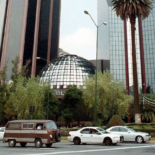 El mercado nacional bursátil inicia jornada con bajas
