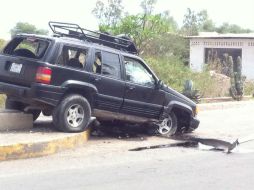 Las autoridades logran la aprehensión de dos sujetos que viajaban a bordo de una camioneta negra. EL INFORMADOR /