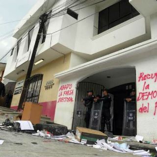 Ejército recupera juntas distritales en Oaxaca; persiste amenaza de boicot