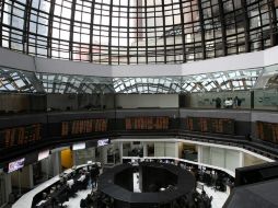 De acuerdo con Grupo Financiero Monex los mercados a nivel mundial presentan movimientos negativos. EFE / ARCHIVO