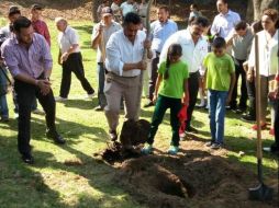 El presidente municipal exhorta a los tapatíos a cuidar los espacios verdes de la ciudad. TWITTER / @AytoGDL