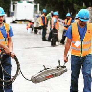 Cierran parcialmente laterales de Lázaro Cárdenas