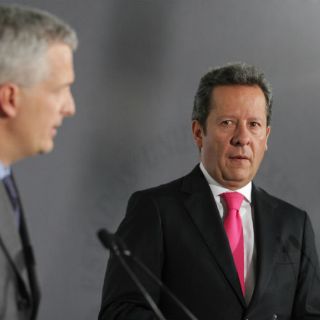 Enrique Peña Nieto inicia gira por Europa