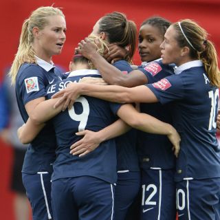 Francia inicia con pie derecho Mundial Femenil