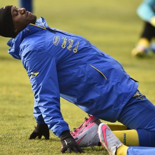 Jaime Ayoví, baja de Ecuador para Copa América