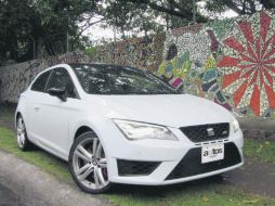 En México, las compras de automóviles superaron 1.1 millones de unidades en 2014 y se prevé superen los 1.3 millones en 2015. EL INFORMADOR / ARCHIVO