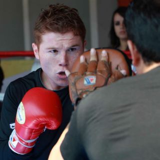 El 'Canelo' Álvarez regresa a los entrenamientos
