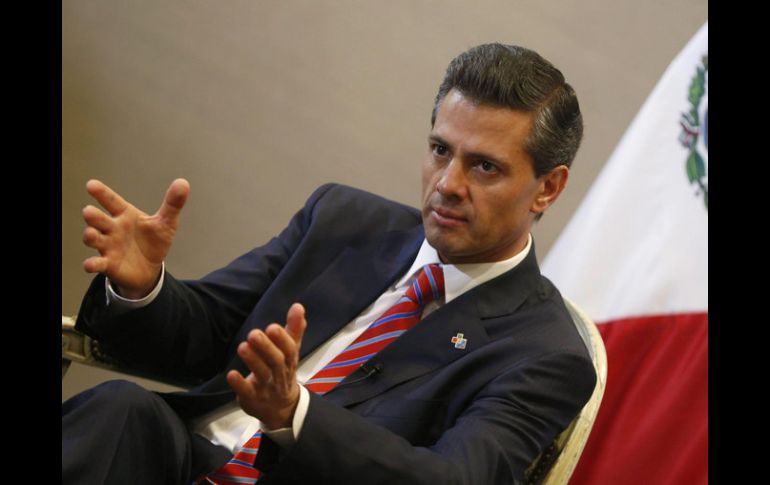 Peña Nieto reitera que México actúa ''en congruencia con lo que mandata'' la Constitución. EFE / J. Lizón