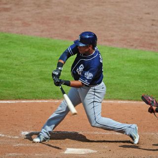 Los Padres ganan en 11 innings