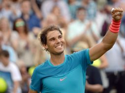 El tenista español Rafael Nadal, ahora número 10 del mundo, llega a la final del torneo ATP de Stuttgart. AP / M. Murat