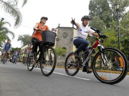 En Zapopan, ciclistas recorrieron cerca de 14 kilómetros. EL INFORMADOR / A. Camacho