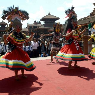 Nepal reabre sus monumentos históricos pese a inseguridad