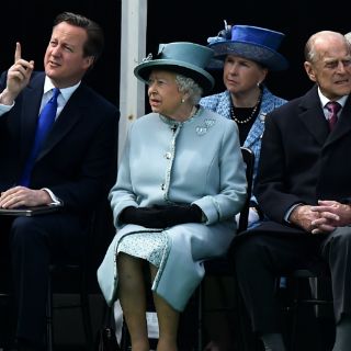 Isabel II encabeza aniversario 800 de la Carta Magna inglesa