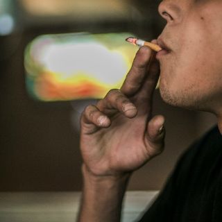 Tabaco, responsable de casi la mitad de muertes por 12 tipos de cáncer