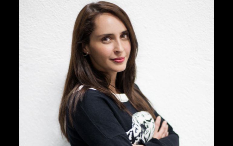 Este lunes Castillo tuiteó 'Deja el pasado atrás. Feliz inicio de semana!'. TWITTER / @IranCastilloCom