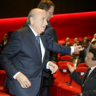 Blatter se encierra y no va a la final Sub-20