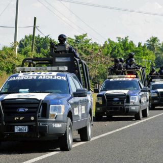 Atacan a policías estatales en Apatzingán