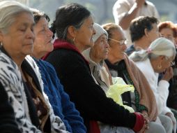 Las mujeres de la tercerda edad deben seguir acudiendo con su médico para los estudios correspondientes. EL INFORMADOR / ARCHIVO