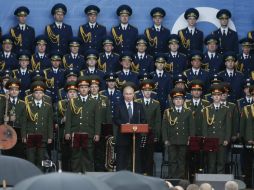 Putin afirmó que los misiles, capaces de resistir los sistemas de defensa antiaérea, desplegarán en las fuerzas nucleares rusas. EFE / S. Ilnitsky