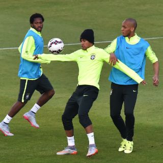 Neymar le quita el sueño a James Rodríguez