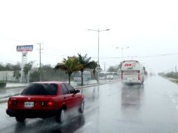 ''Carlos'' perderá fuerza de manera paulatina y avanzará en forma paralela hacia las costas de Colima y Jalisco. NTX / ARCHIVO