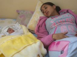 El padecimiento puede poner al límite la vida tanto de la gestante como de su bebé debido a la pérdida excesiva de sangre. EL INFORMADOR / ARCHIVO