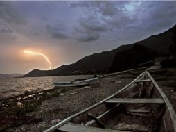 El Lago de Chapala conserva la cota o escala de ayer, 93.72, con almacenamiento de tres mil 420 millones de metros cúbicos. EL INFORMADOR / ARCHIVO