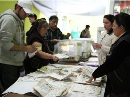 Según los resultados electorales, 25 municipios tendrán gobiernos panistas y 44 ayuntamientos serán dirigidos por el PRI. SUN / ARCHIVO