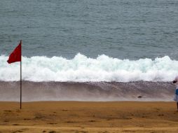 'Carlos' se ubicaba a unos 20 kilómetros al sur de Cabo Corrientes, Jalisco. AFP / H. Guerrero