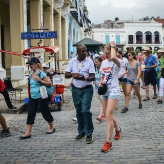 Gobierno de Cuba amplía el acceso a redes Wi-Fi