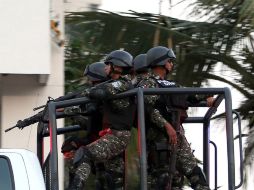 Las autoridades militares fueron ignoradas por manifestantes, lo que produjo que los elementos continuaran disparando. NTX / ARCHIVO