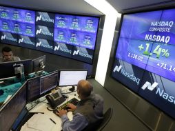 Las bajas tasas de interés han dado pie a seis años de alzas en los mercados financieros. AP / R. Drew