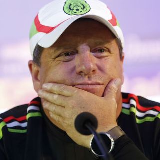 'Piojo' Herrera prevé cambios en el once inicial del Tri