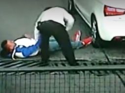 El joven fue baleado en la espalda por un policía de investigación que frustró el robo que éste pretendía cometer. YOUTUBE / José Antonio Aranda Ruiz