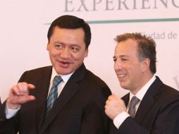 Miguel Ángel Osorio y el titular de Relaciones Exteriores, José Meade, en el encuentro de Justicia Penal. NTX / J. González