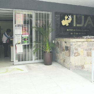 Niegan saturación en el Instituto de Justicia Alternativa