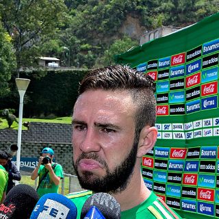 Layún niega presión en Copa Oro tras fracaso en Copa América