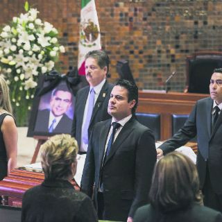 Con un llamado a la unidad, priistas despiden a Javier Galván