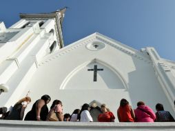 La iglesia reabrió sus puertas el sábado. AFP / M. Antonov