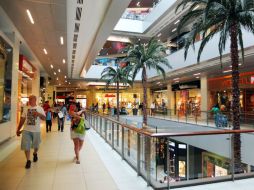 Entre los principales articulos que se roban en esta fecha, son herramienta, corbatas, carteras, vinos y licores. EL INFORMADOR / ARCHIVO