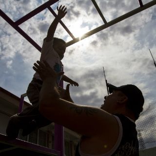 Cambio en familias cambia el rol del papá: investigadora