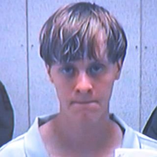 Líder racista ligado a matanza en Charleston donó dinero a republicanos