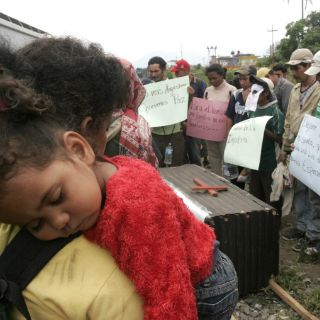 México detiene a más migrantes centroamericanos que EU