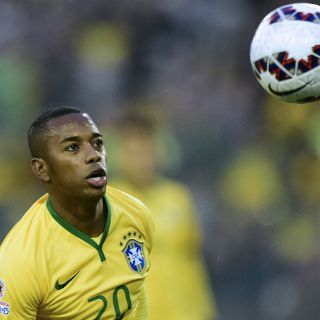 Querétaro confirma interés por Robinho