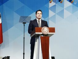 Aristóteles Sandoval comenta que se darán más detalles del proyecto el próximo miércoles. EL INFORMADOR / E. Barrera