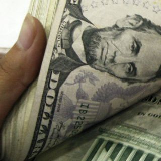 Reservas internacionales ligan nueve semanas a la baja