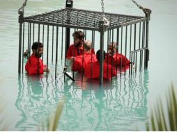 El video es el más brutal que ha sido dado a conocer hasta ahora por el grupo extremista. TWITTER / @mahir_demhat