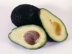 El aguacate contiene mucho potasio, nutrientes y aceites vegetales, es decir grasas buenas que tu cuerpo necesita. EL INFORMADOR / ARCHIVO