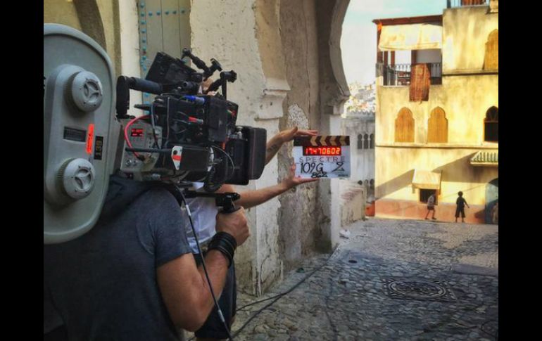 La cuenta de Twitter del filme colgó una foto del lugar de rodaje en la que se ven las calles de Tánger. TWITTER / @007