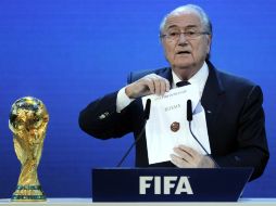 La FIFA indicó que con el sorteo preliminar comienza la cuenta regresiva oficial del Mundial en Rusia. AFP / ARCHIVO